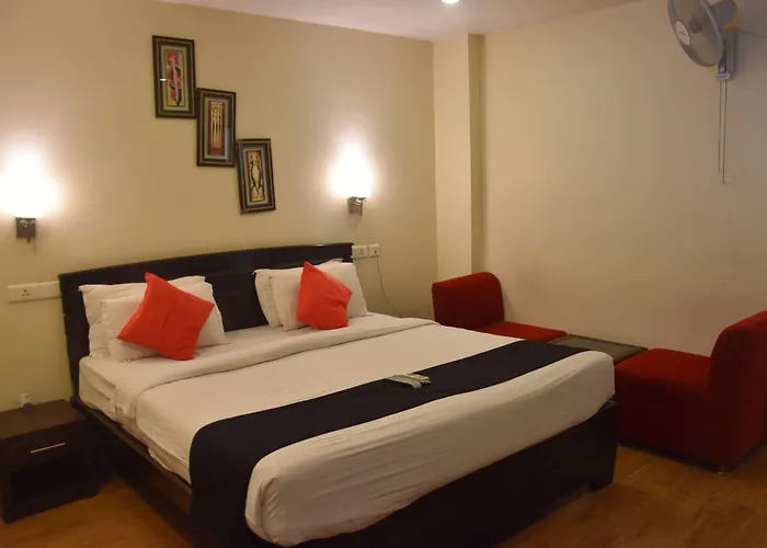 Corporate Inn Raja ParkAirport Hotel