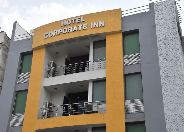 Corporate Inn Raja ParkAirport Hotel
